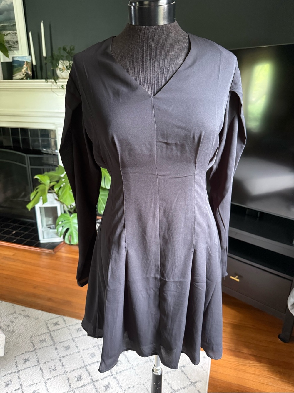 Banana Republic Black Long-Sleeve V-Neck Fit-and-Flare Dress